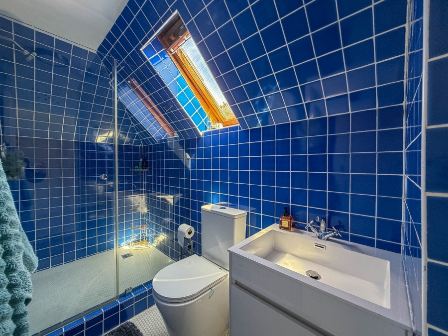3 Bedroom Property for Sale in Oranjezicht Western Cape
